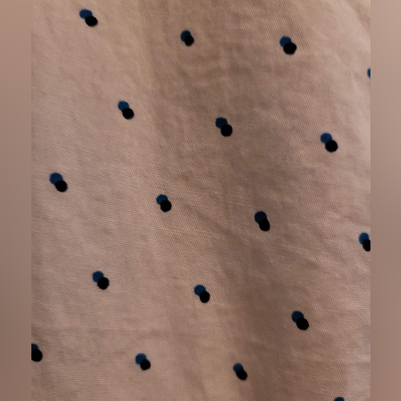 Brand new with tags pull & bear shirt. - Picture 5 of 7